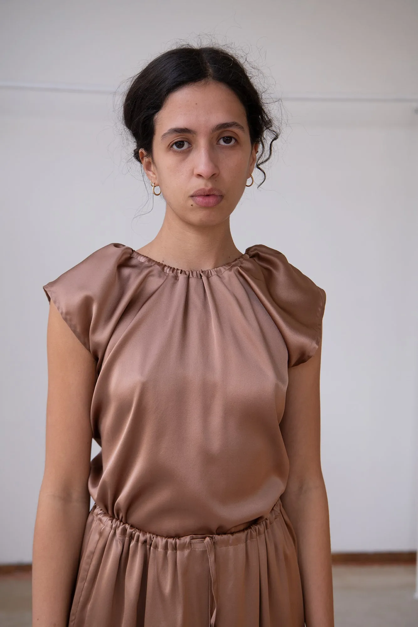 Max Top - Silk Satin - Brown